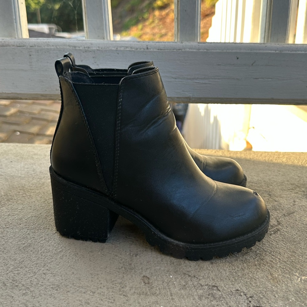 Black Chunky Heel Ankle Boots